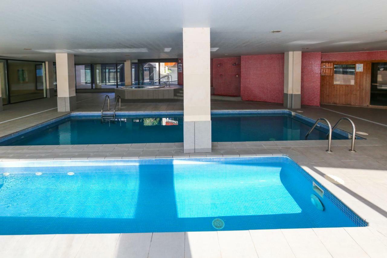 Galera Planet Costa Dorada Villa Кембрилс Екстериор снимка