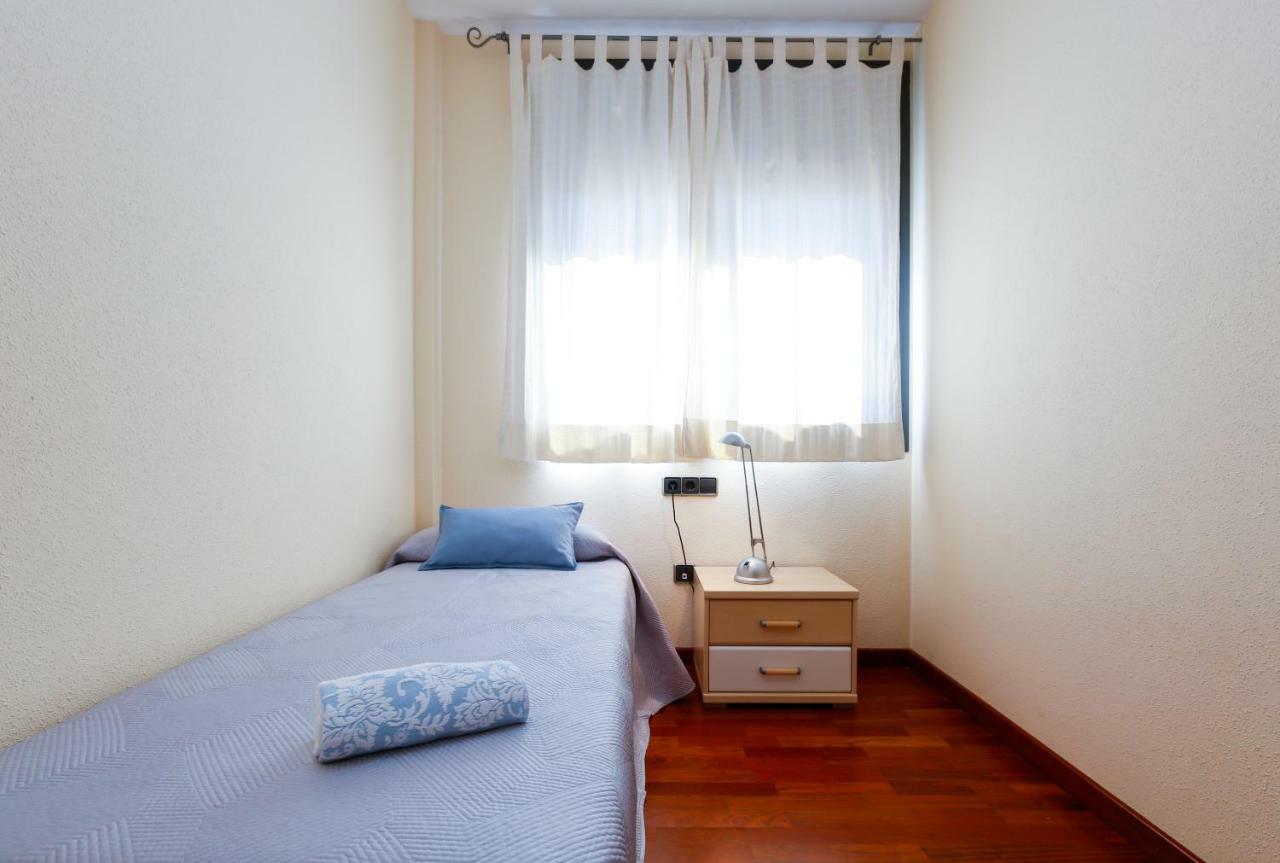 Galera Planet Costa Dorada Villa Кембрилс Екстериор снимка