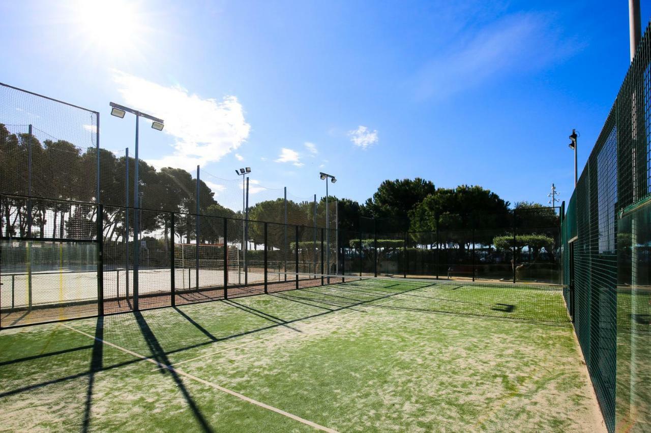 Galera Planet Costa Dorada Villa Кембрилс Екстериор снимка
